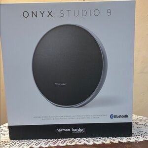 Harman Kardon Onyx Studio 9 Bluetooth Speaker NWT